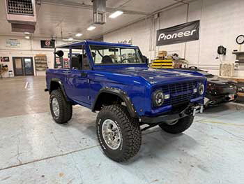 Restomod Bronco got a nice audio upgrade. Installed Rockford power speakers. Rockford tower speakers and subwoofers in a custom stack enclosure. Audio controlled by Kenwood deck and Rockford amp.