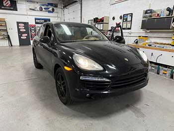 Porsche Cayenne in for a ZZ2 Play CarPlay integration to the OEM headunit