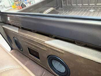 1972 CHEVY PICK UP � Built a custom box to house 2 Kenwood subs, Kenwood 5 channel amp and pair of speakers. Up front built custom kick panels for super slim components