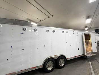 Custom trailer. Built a custom down fire box for a single 12� Rockford sub. All Rockford Fosgate components: 4 pr M1-65 speakers and 2 pair M0-65 speakers. Controlling system is a PMX-5CAN head unit. Cut and strung to the outside a PMX-0 remote controller. Powering system is a R2-750x5 amp.